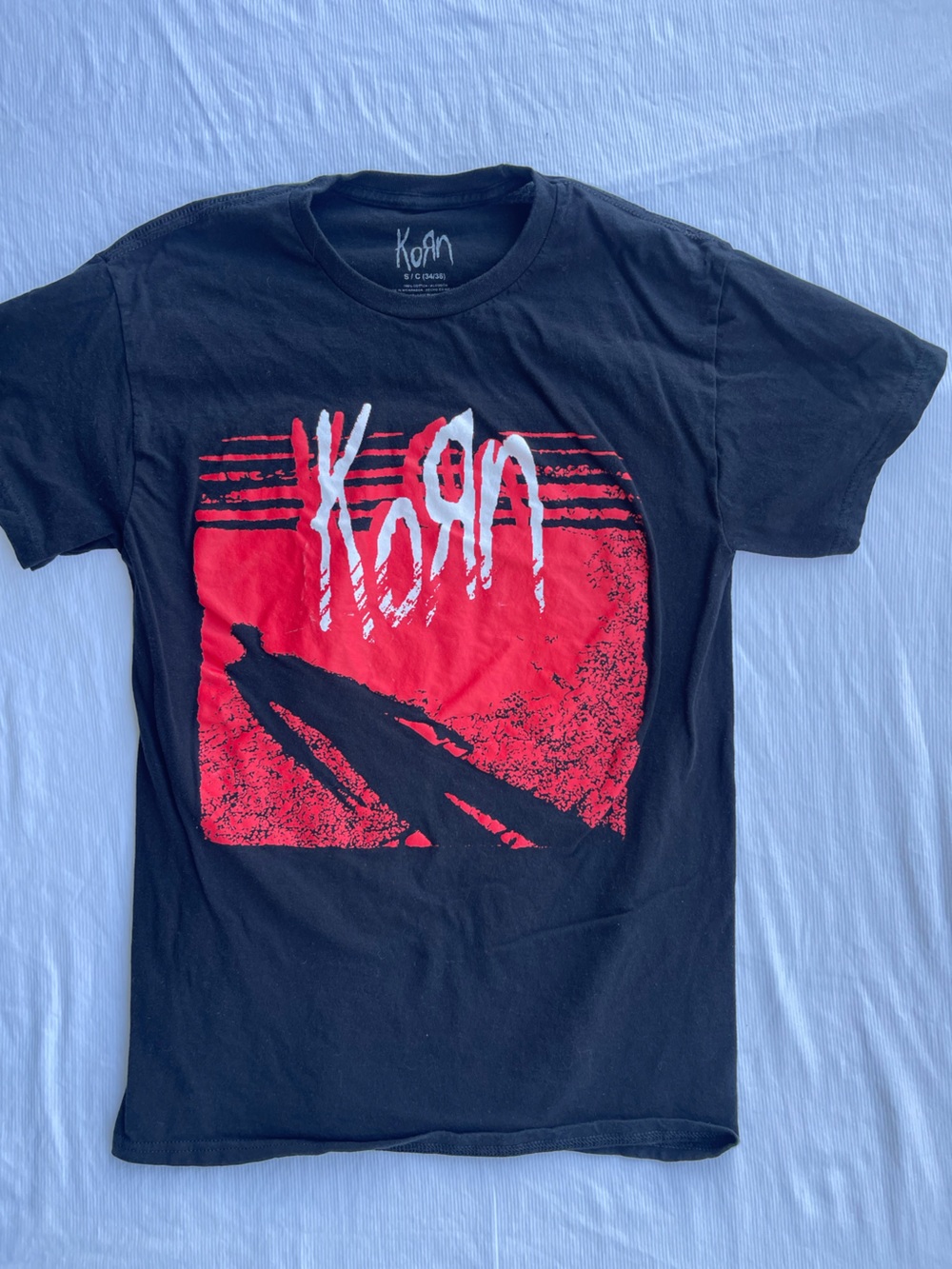 Korn Black Short Sleeve Graphic T-Shirt Red White Logo Band Tee Womens Small